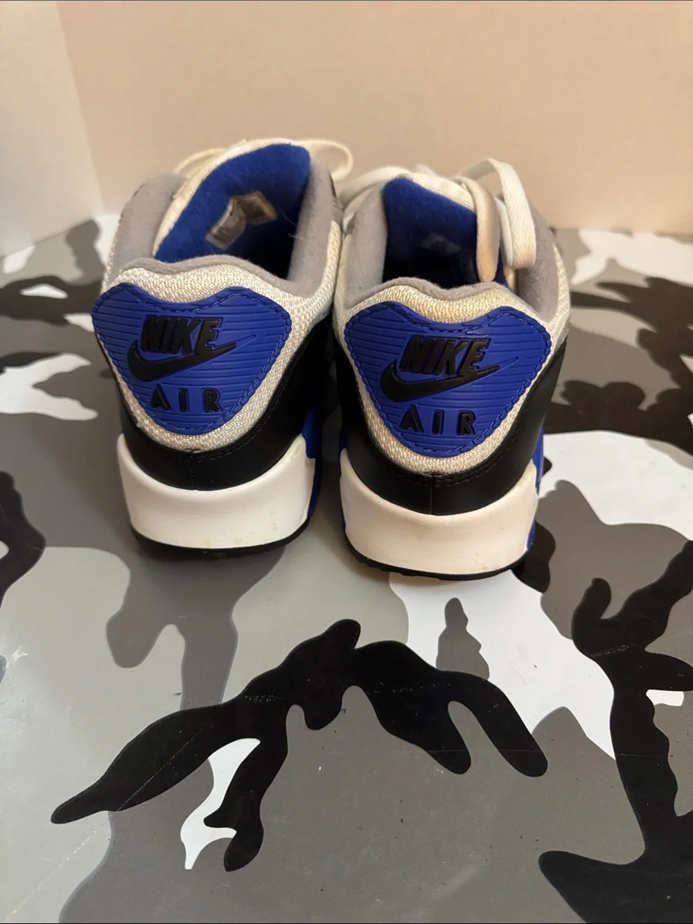 Nike men’s Air Max Sneakers - White, Gray & Blue